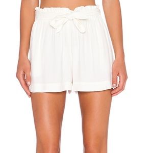 Bcbgeneration cream tie shorts